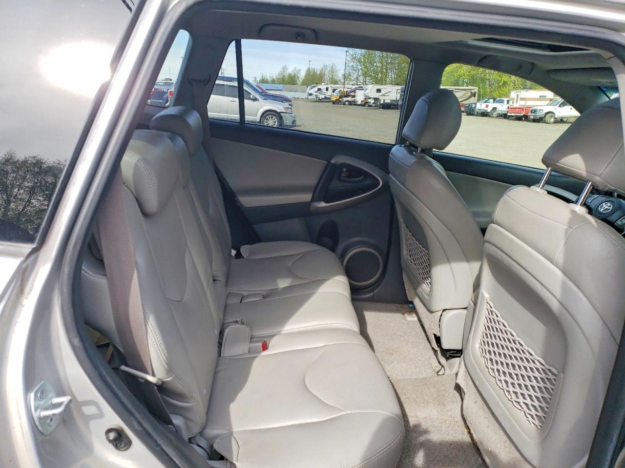 2007 TOYOTA RAV4 LIMITED photo 31