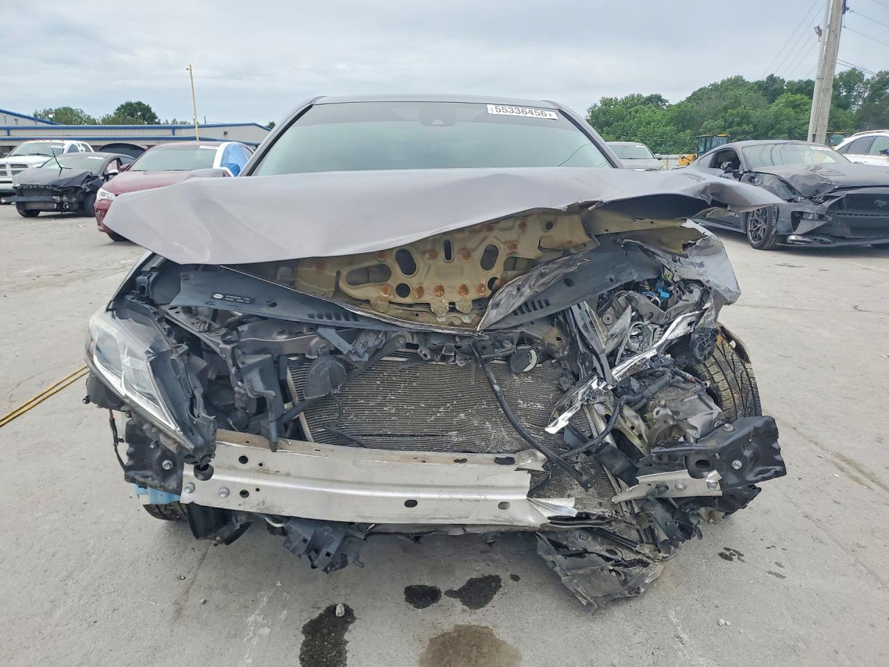 2020 TOYOTA CAMRY SE photo 9
