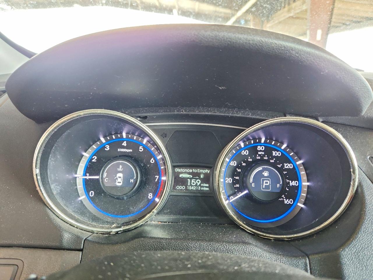 2012 HYUNDAI SONATA GLS photo 17