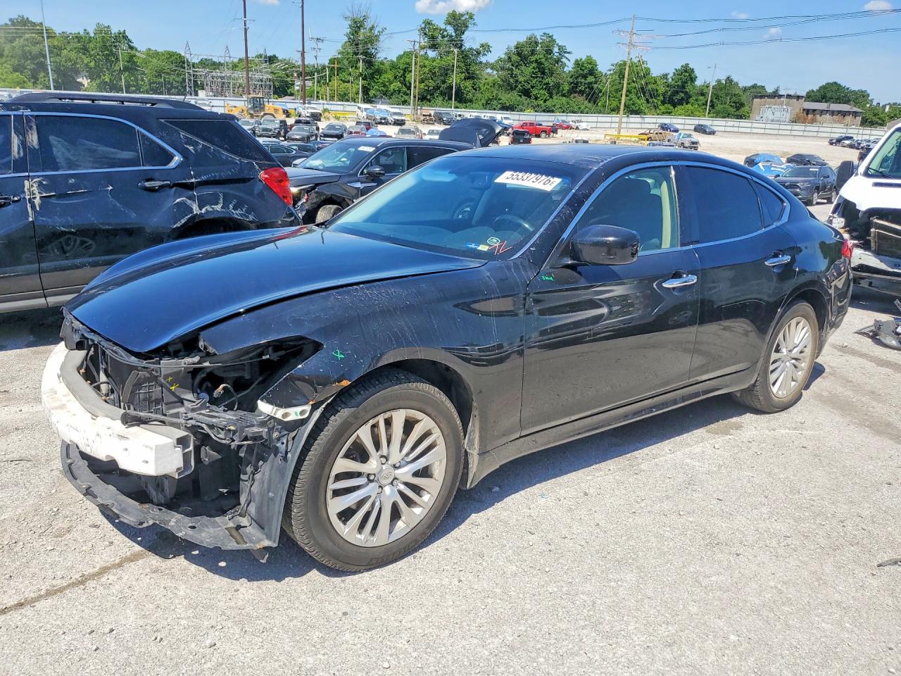 2012 INFINITI M37
