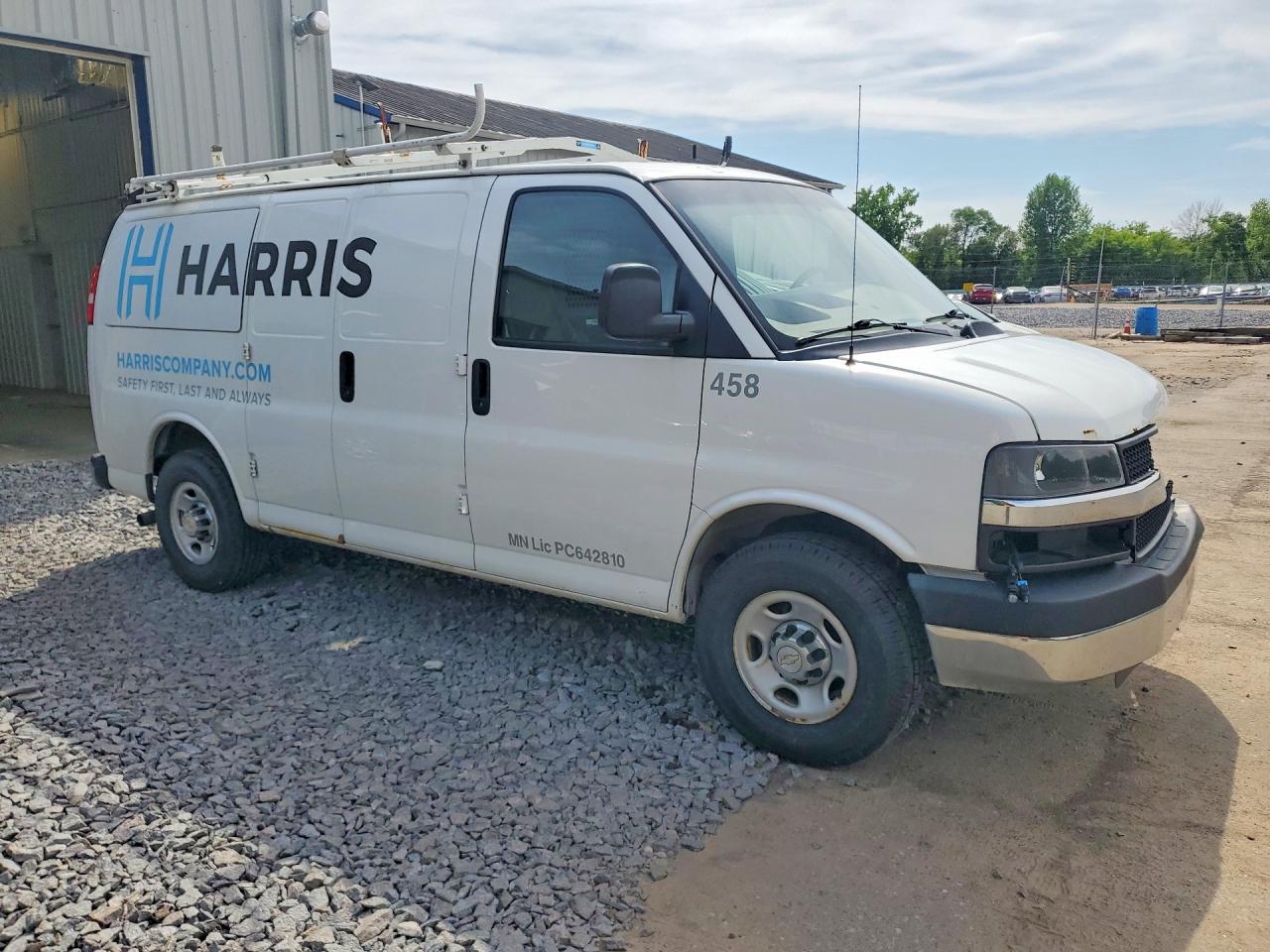 2016 CHEVROLET EXPRESS G3500 photo 10