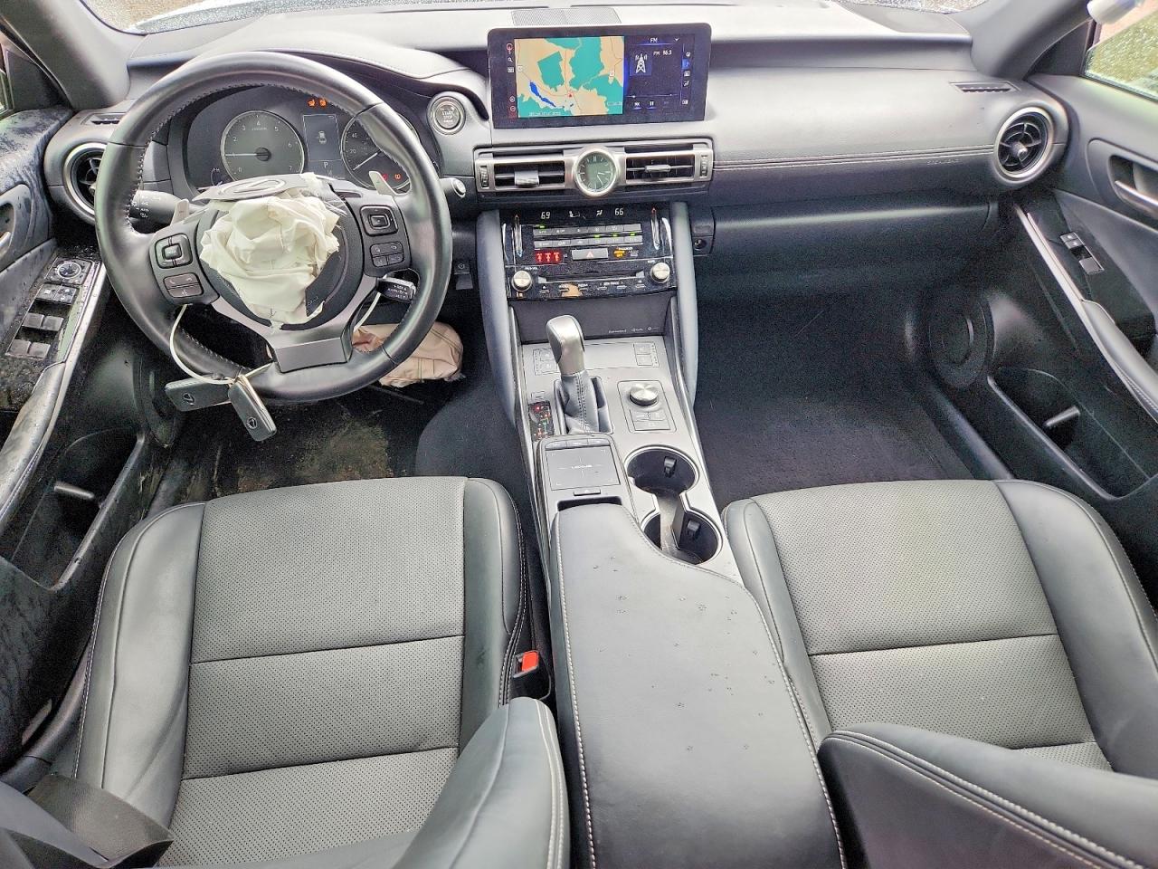 2021 LEXUS IS 300 photo 15