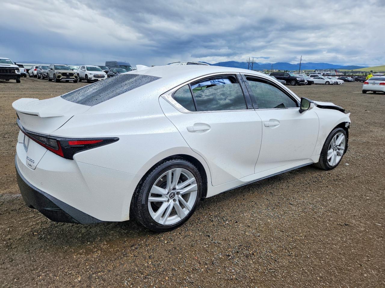 2021 LEXUS IS 300 photo 5