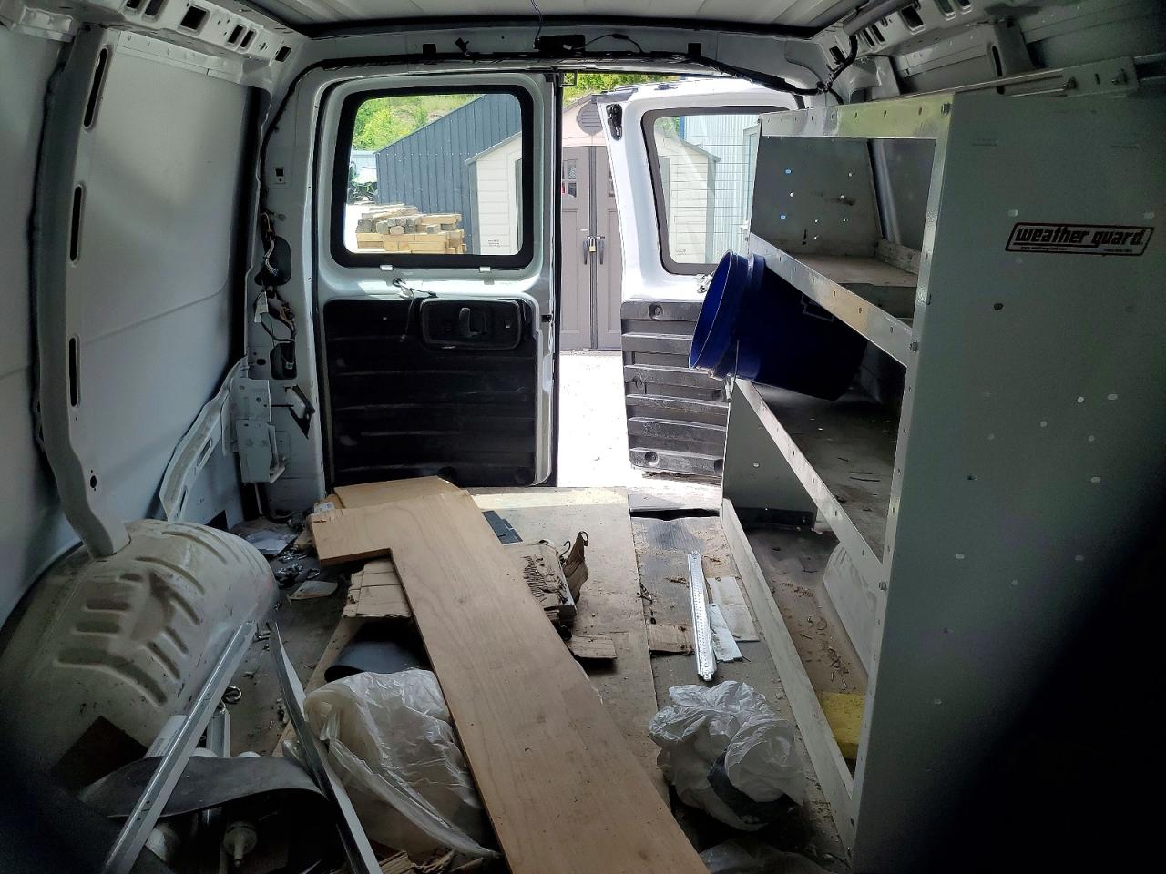 2022 GMC SAVANA G2500 photo 10
