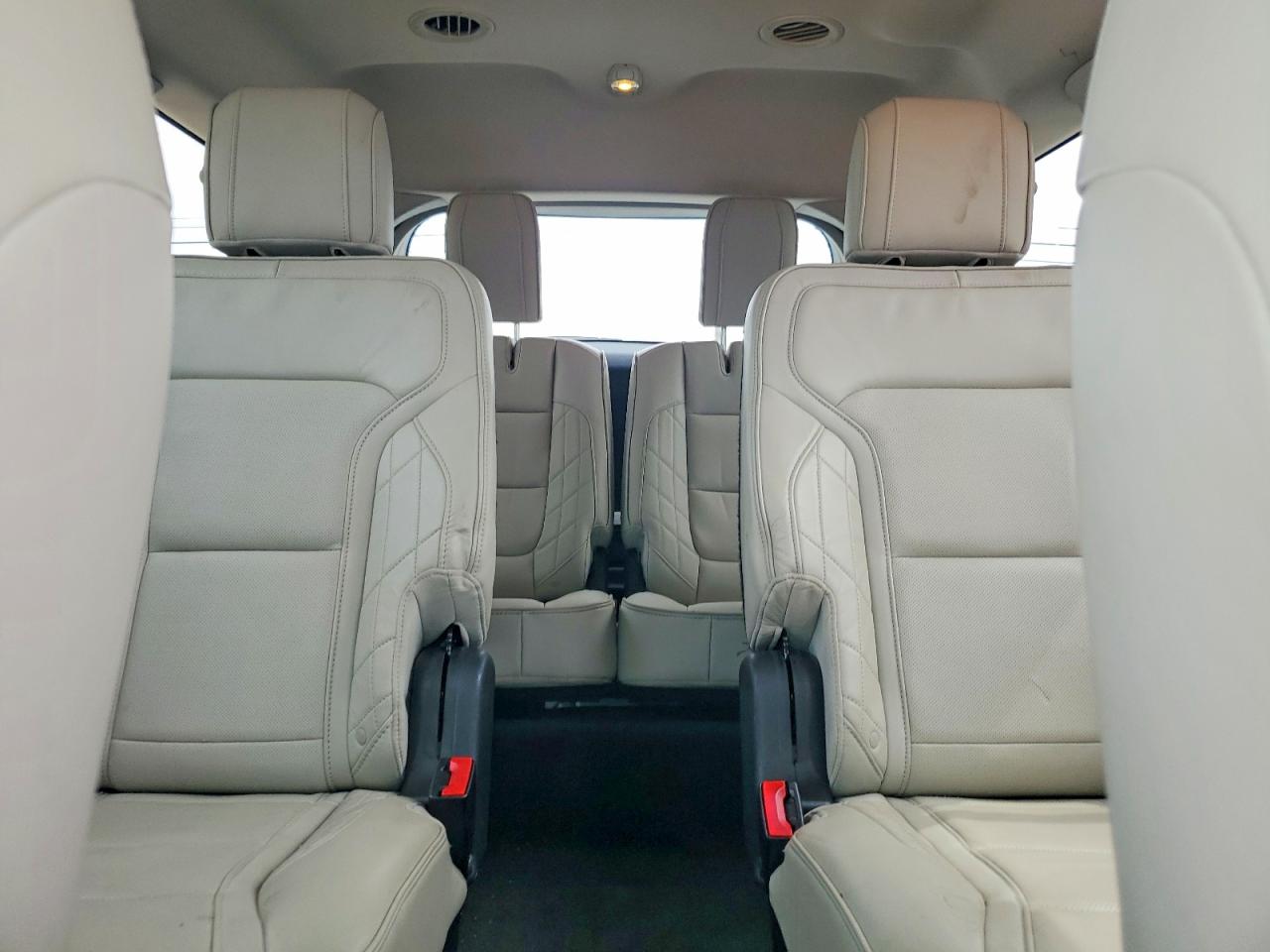 2016 FORD EXPLORER PLATINUM photo 19