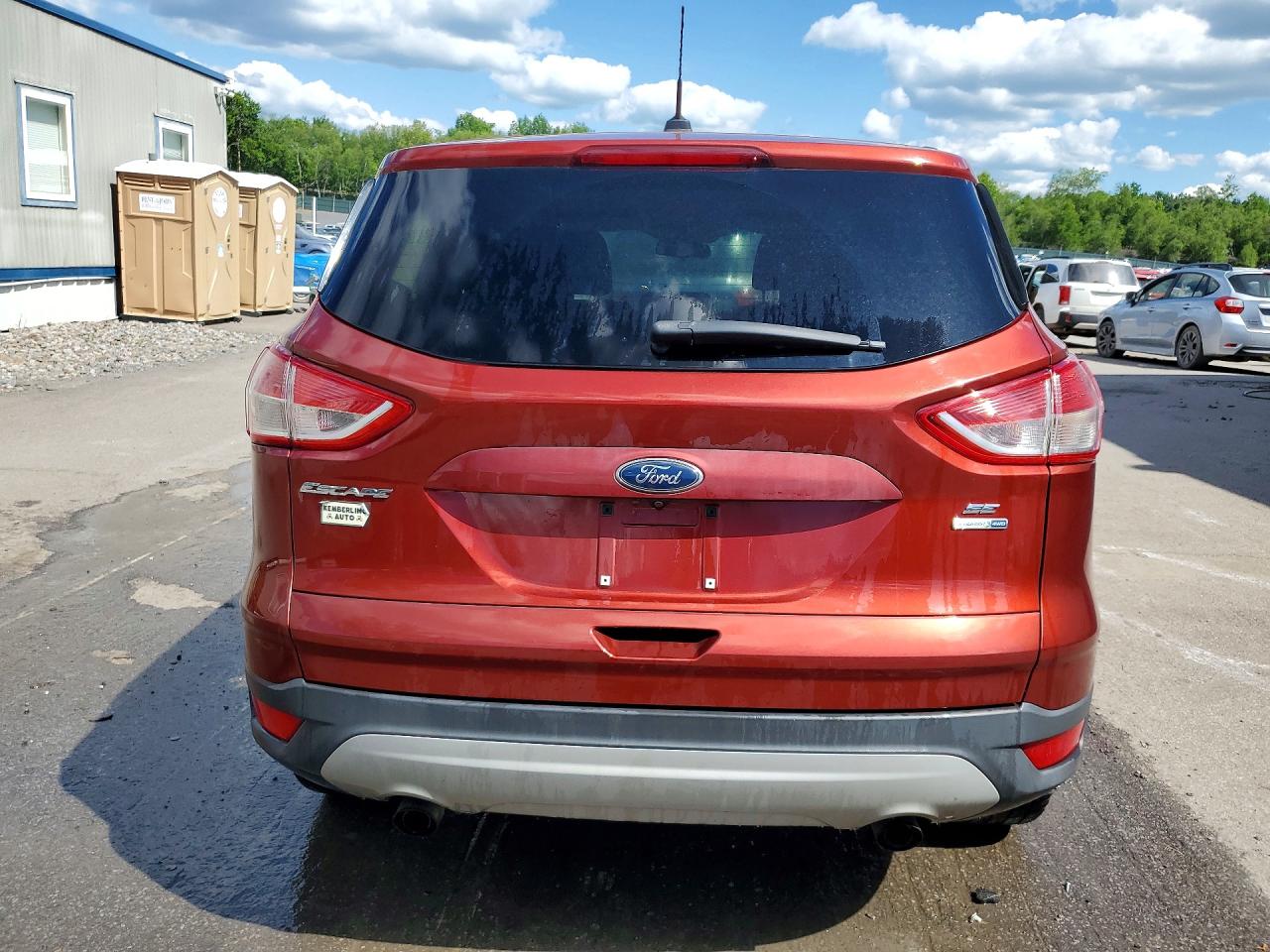 2015 FORD ESCAPE SE photo 6