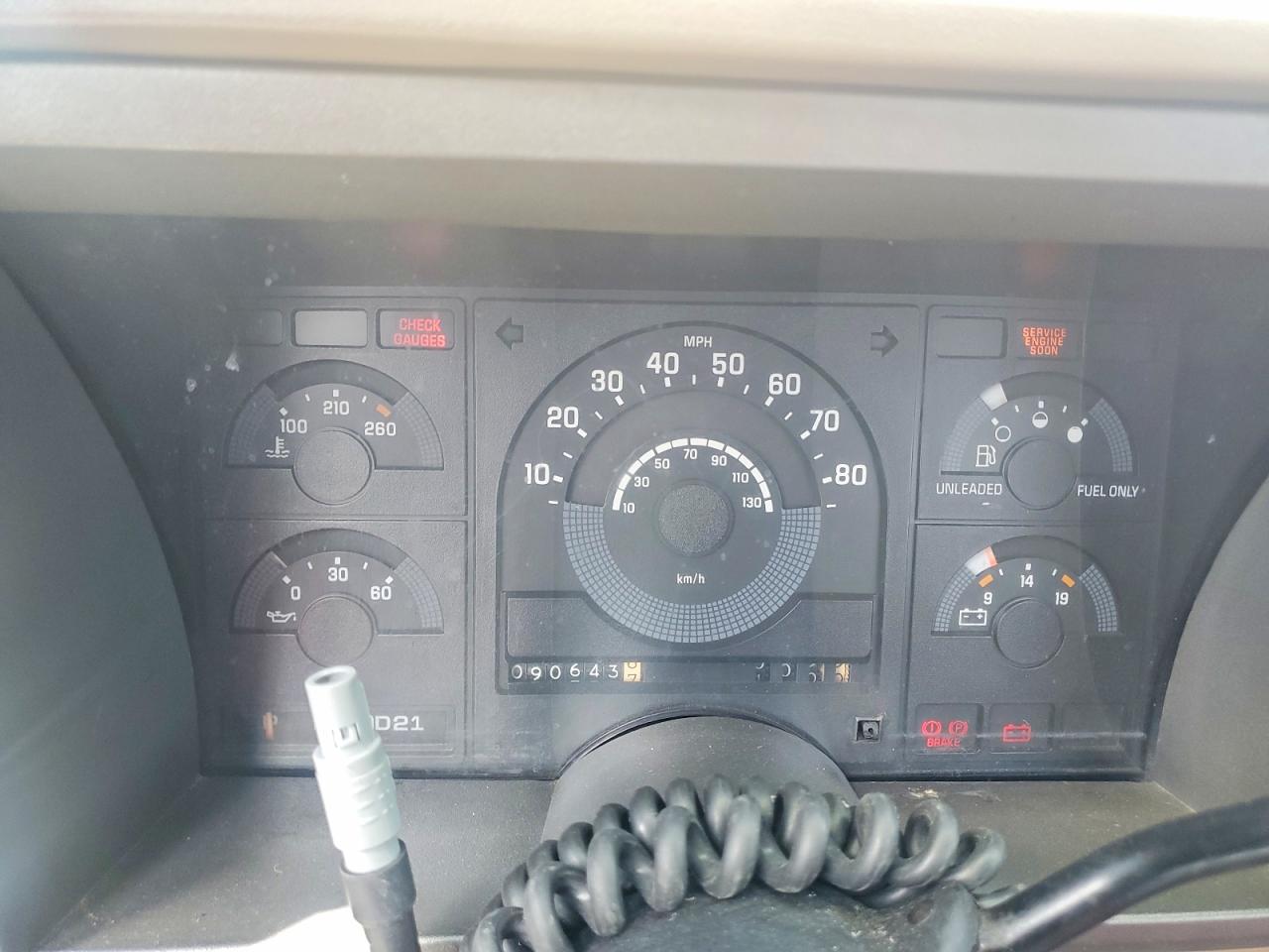 1990 CHEVROLET GMT-400 C1500 photo 25
