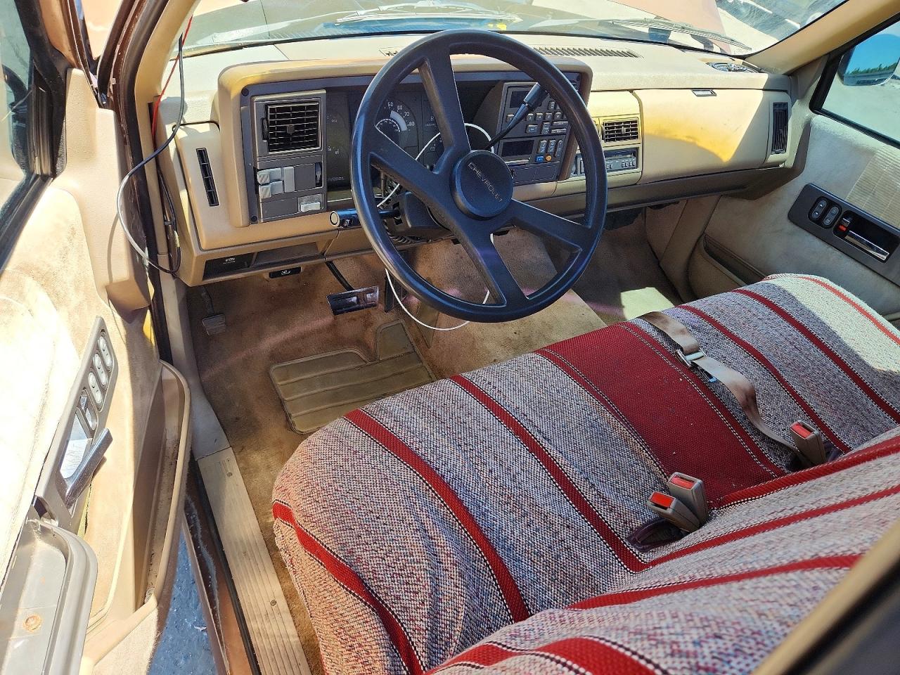 1990 CHEVROLET GMT-400 C1500 photo 22