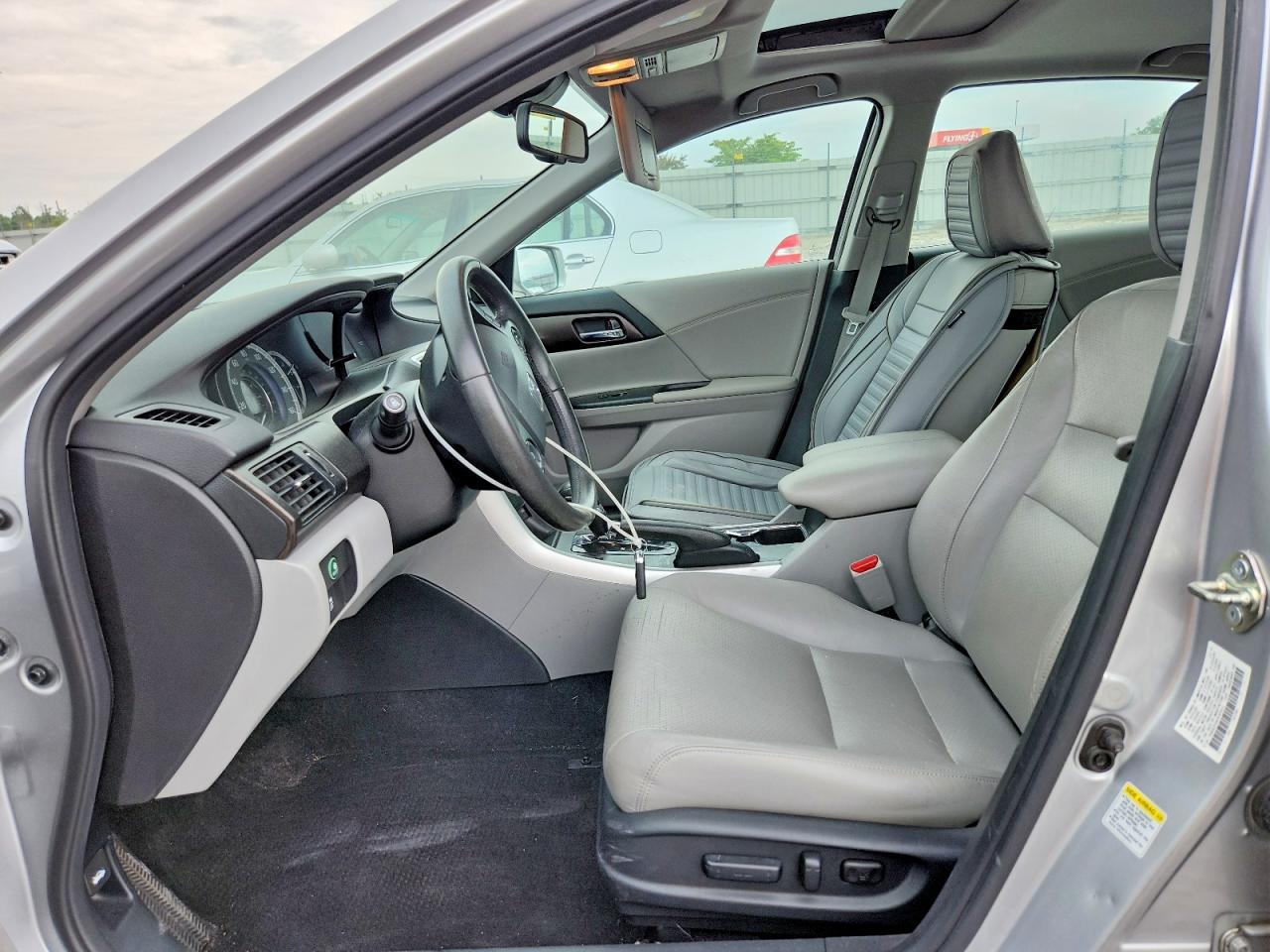 2015 HONDA ACCORD EXL photo 19