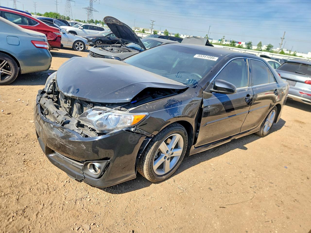 2014 TOYOTA CAMRY