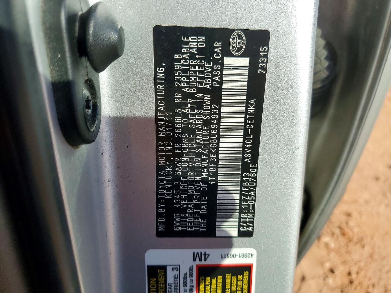2011 TOYOTA CAMRY LE photo 23