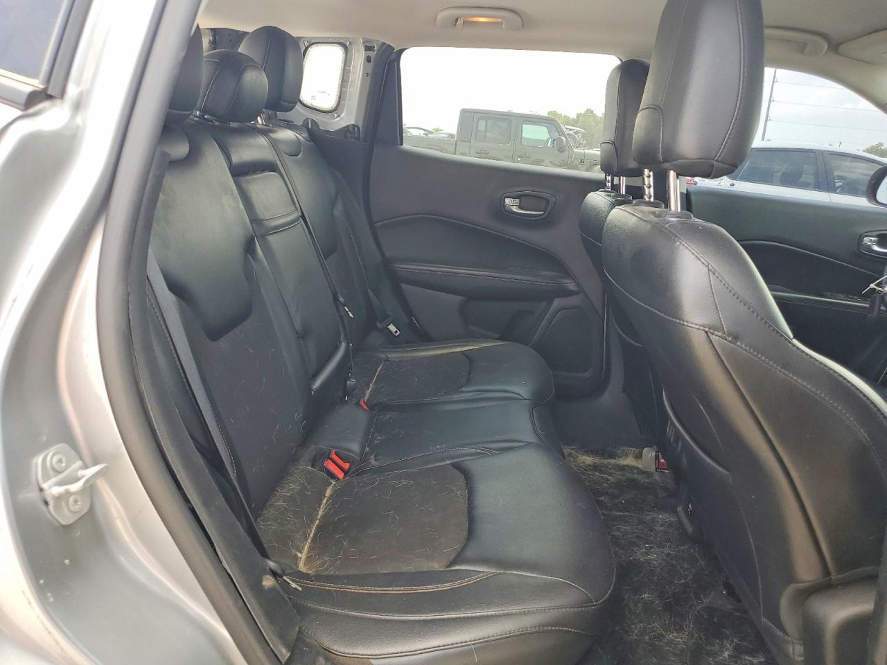 2017 JEEP COMPASS LATITUDE photo 19