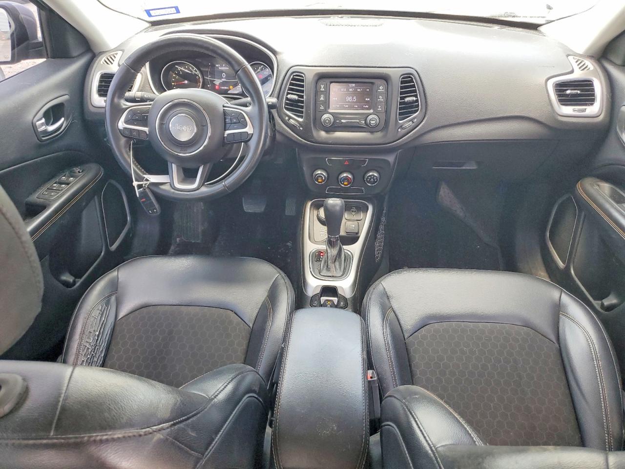 2017 JEEP COMPASS LATITUDE photo 15