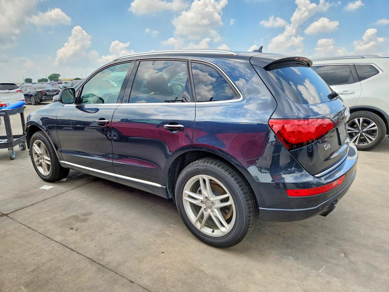 2017 AUDI Q5 PREMIUM photo 4