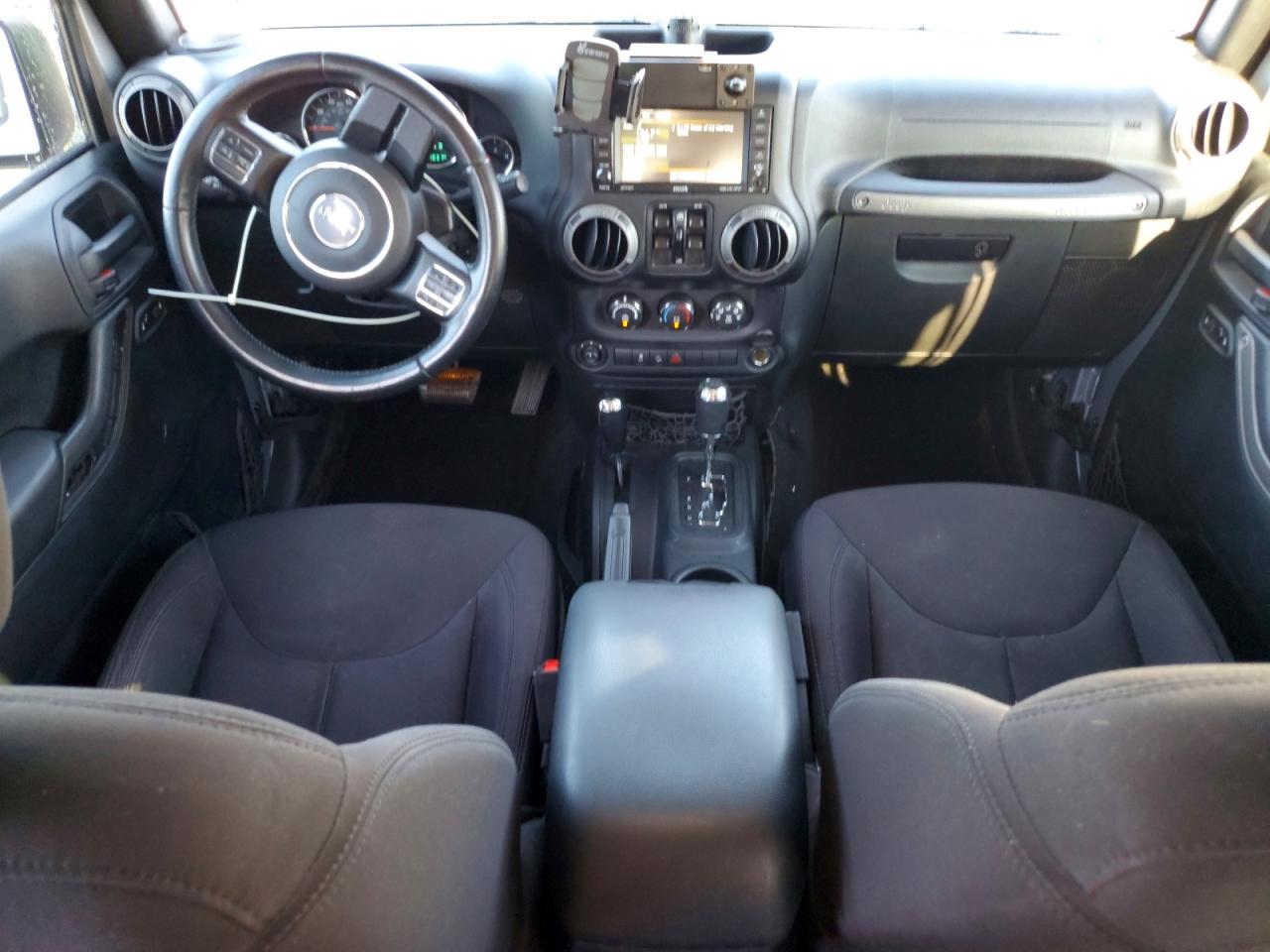 2015 JEEP WRANGLER UNLIMITED SPORT photo 15