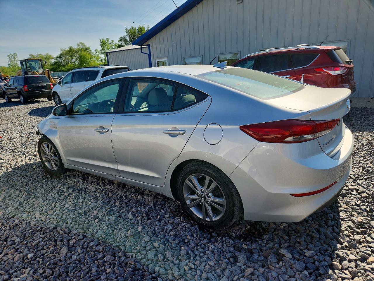 2017 HYUNDAI ELANTRA SE photo 2
