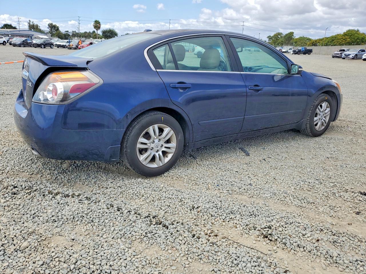 2011 NISSAN ALTIMA 2.5 photo 3