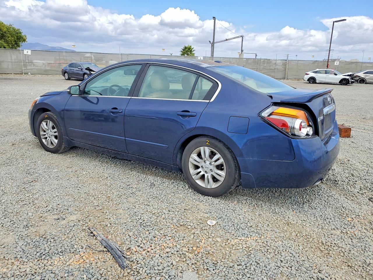 2011 NISSAN ALTIMA 2.5 photo 2