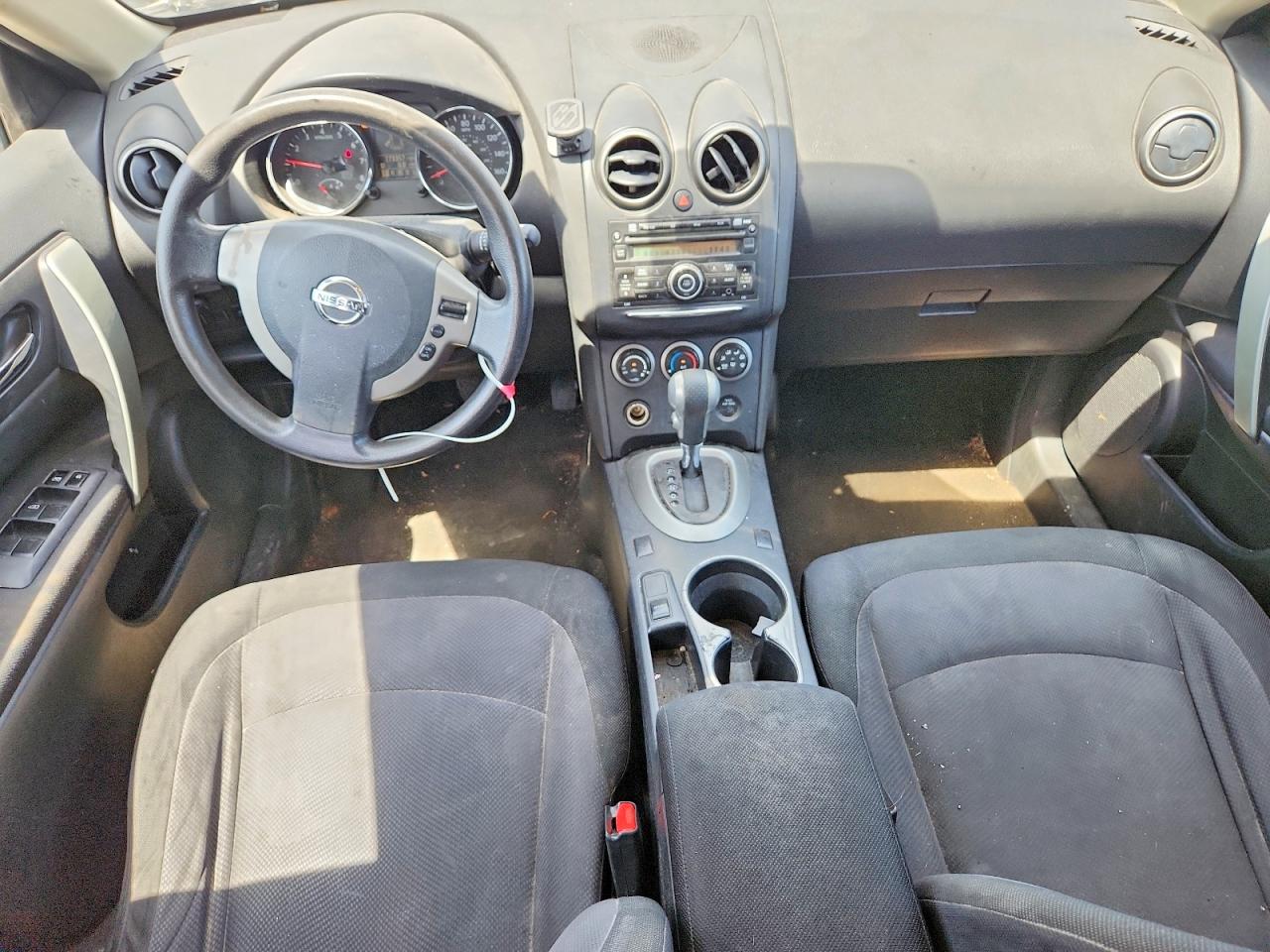 2013 NISSAN ROGUE S photo 8