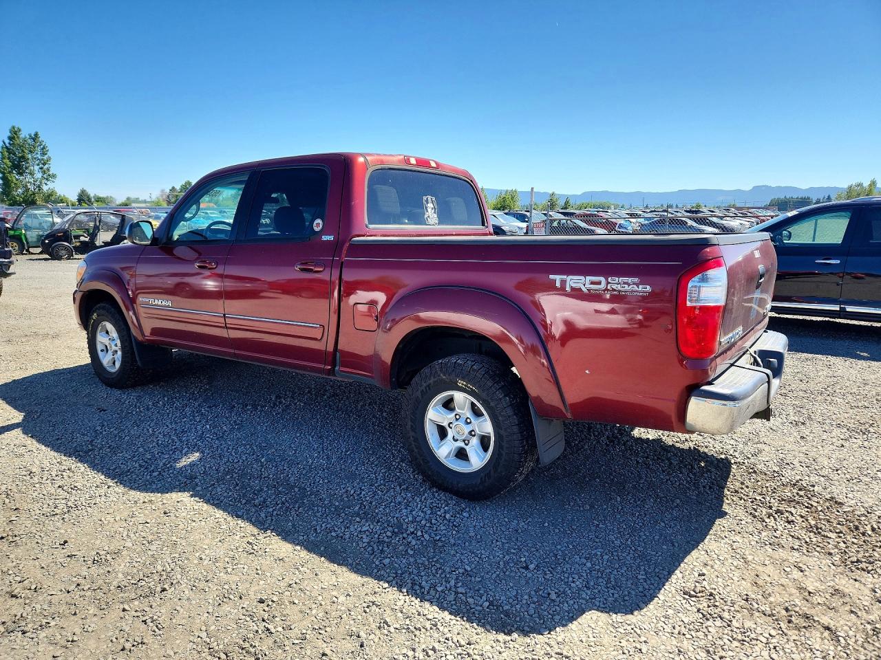 2006 TOYOTA TUNDRA DOUBLE CAB SR5 photo 2