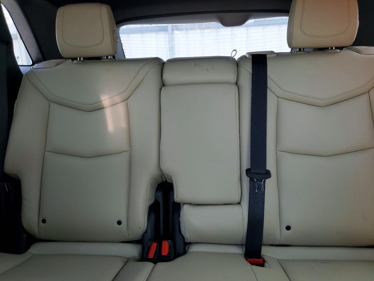 2017 CADILLAC XT5 photo 19