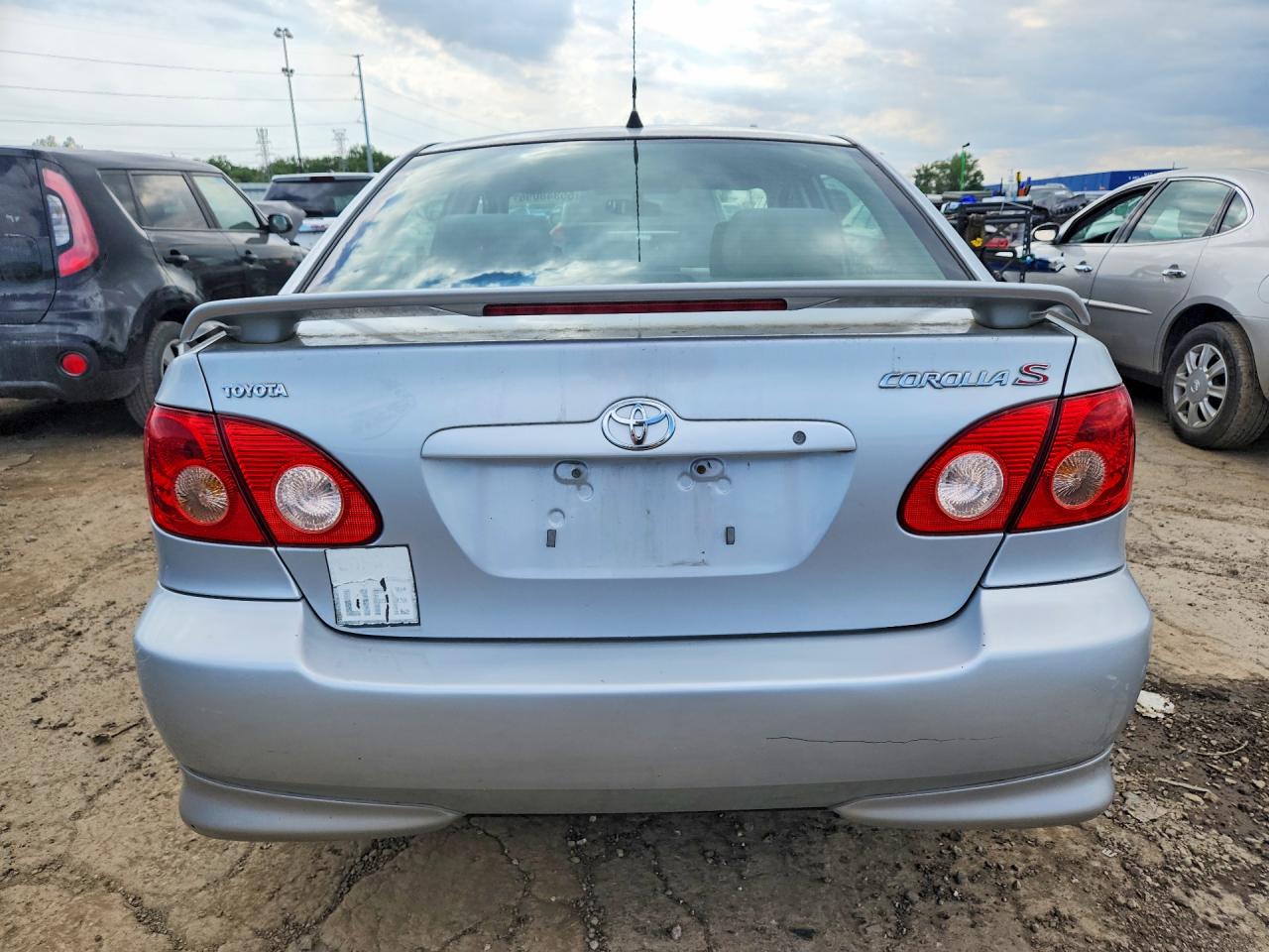 2008 TOYOTA COROLLA S photo 11