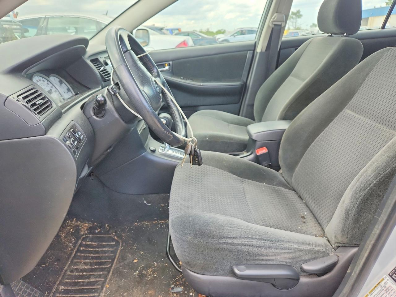 2008 TOYOTA COROLLA S photo 13