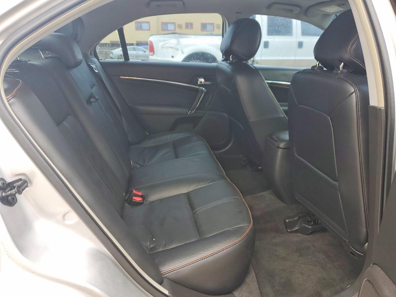 2012 LINCOLN MKZ HYBRID photo 19
