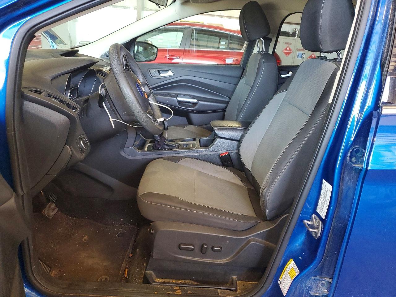 2017 FORD ESCAPE SE photo 7
