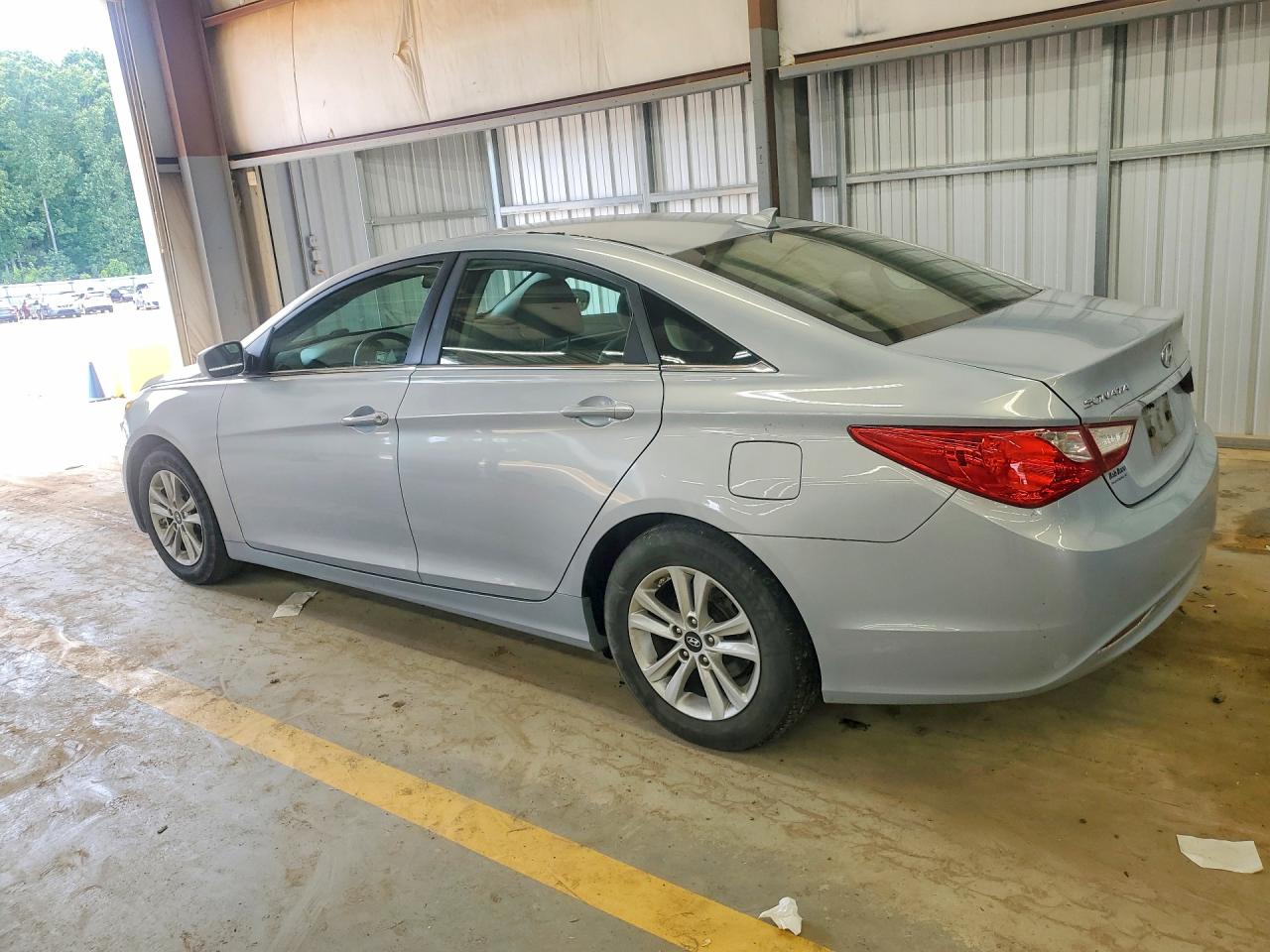 2013 HYUNDAI SONATA GLS photo 3