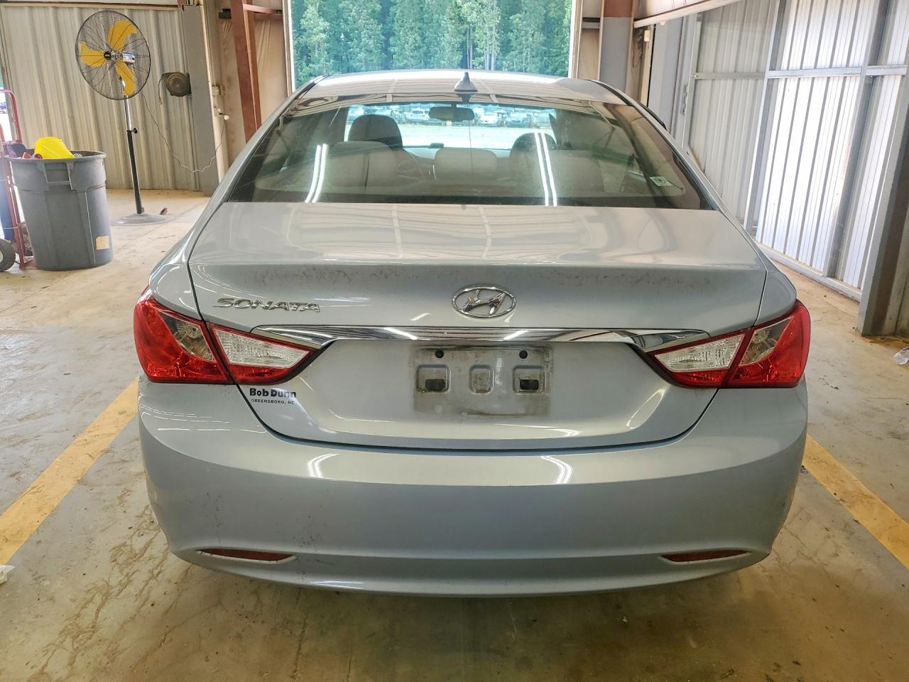 2013 HYUNDAI SONATA GLS photo 11