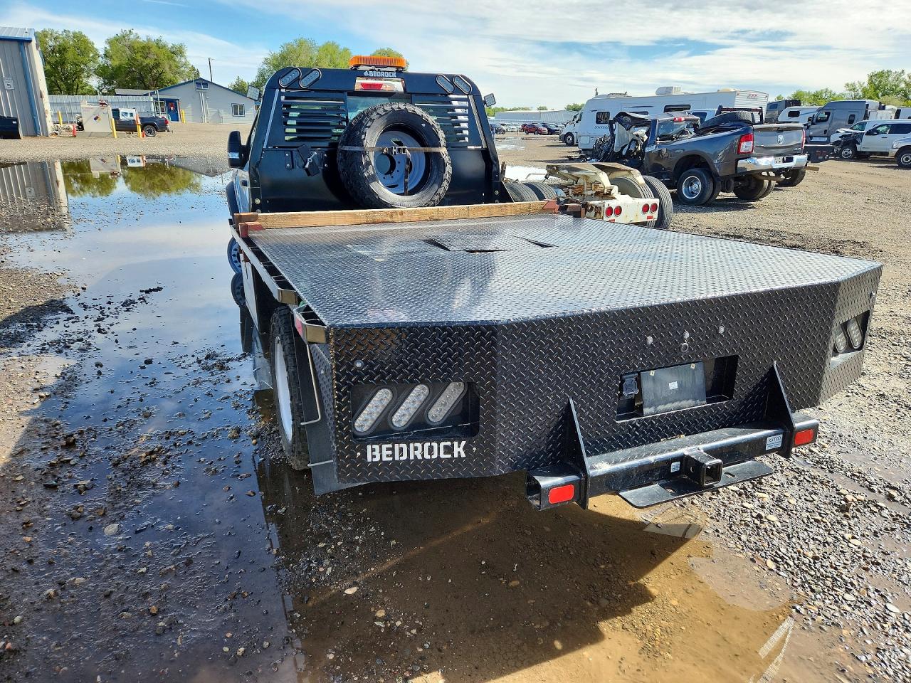 2025 FORD F550 SUPER DUTY photo 4
