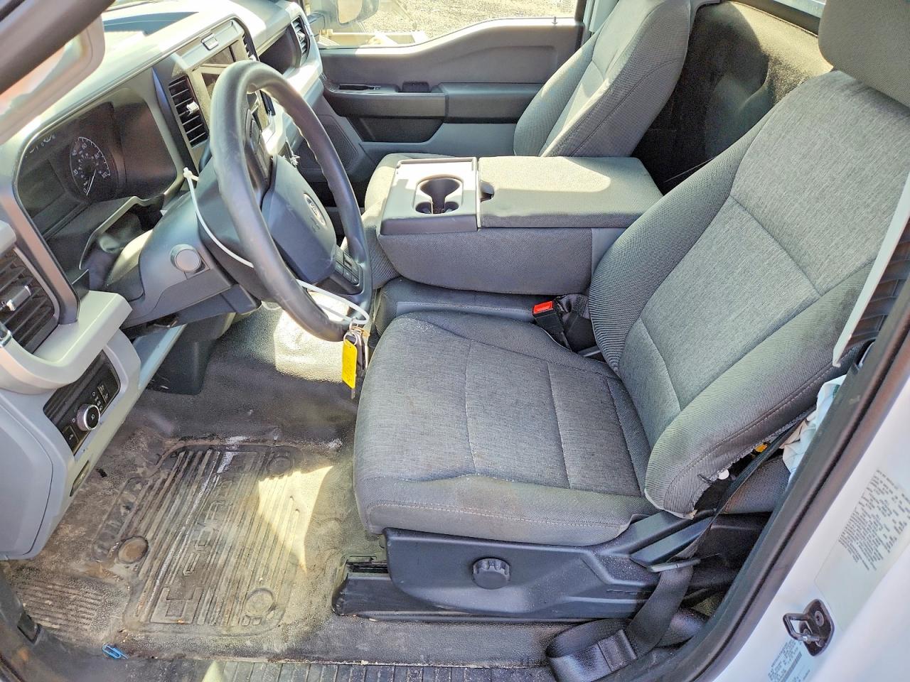 2025 FORD F550 SUPER DUTY photo 19