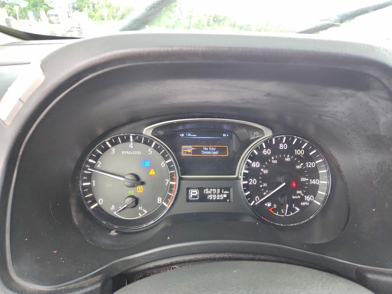 2013 NISSAN PATHFINDER S photo 17