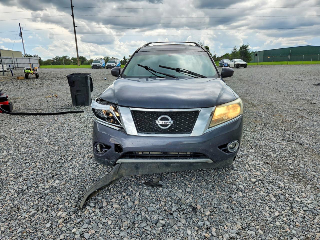 2013 NISSAN PATHFINDER S photo 9