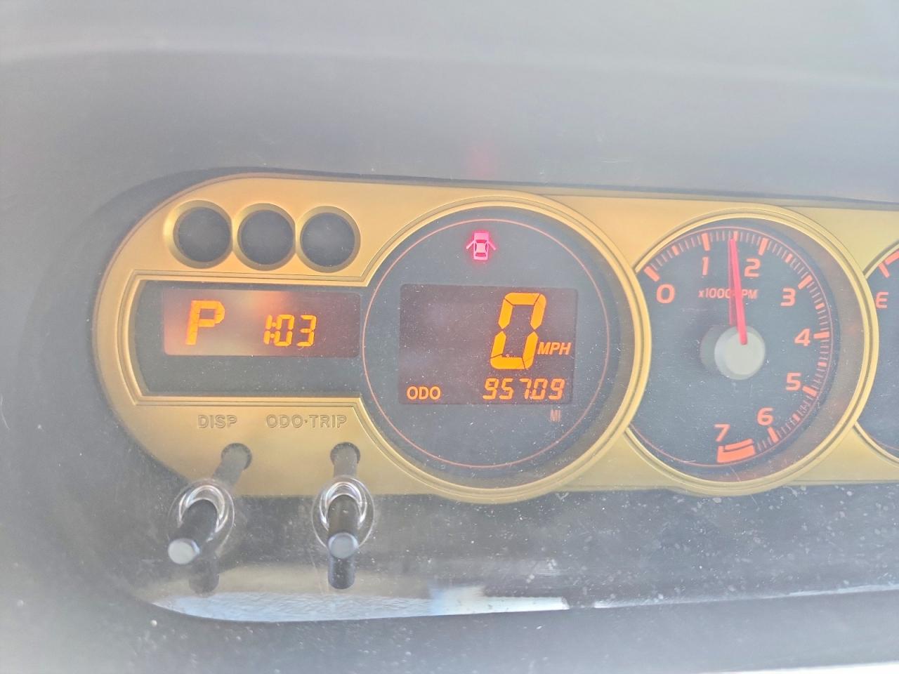 2008 TOYOTA SCION XB photo 9