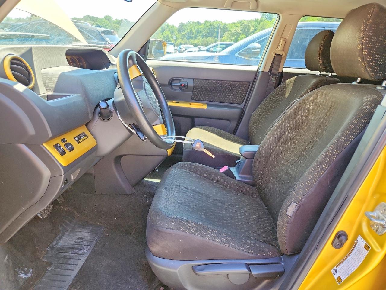 2008 TOYOTA SCION XB photo 7