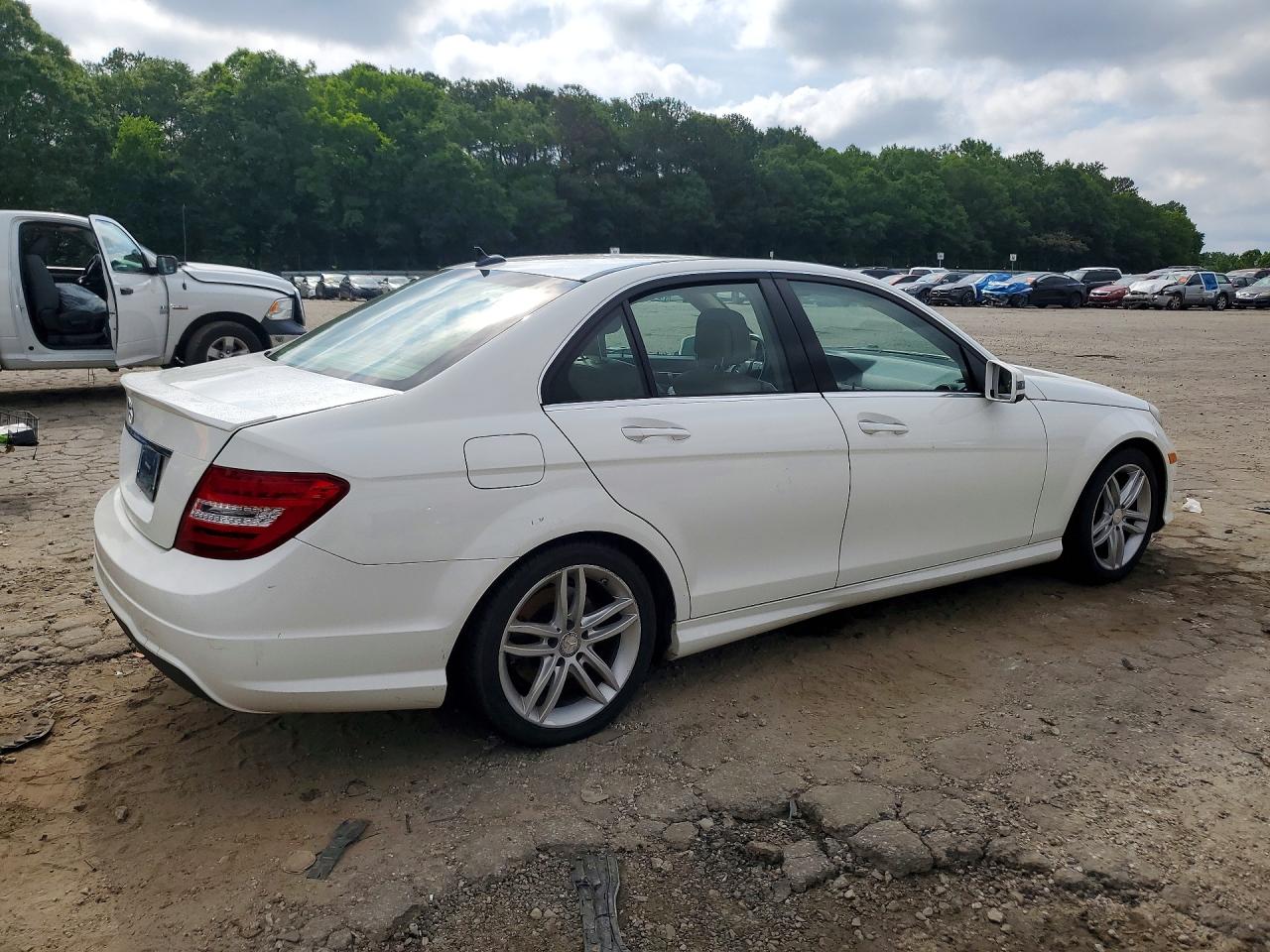 2014 MERCEDES-BENZ C 250 photo 3