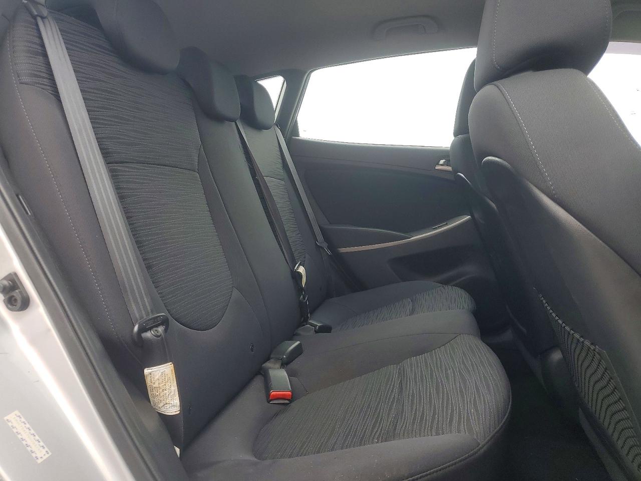 2016 HYUNDAI ACCENT SE photo 28