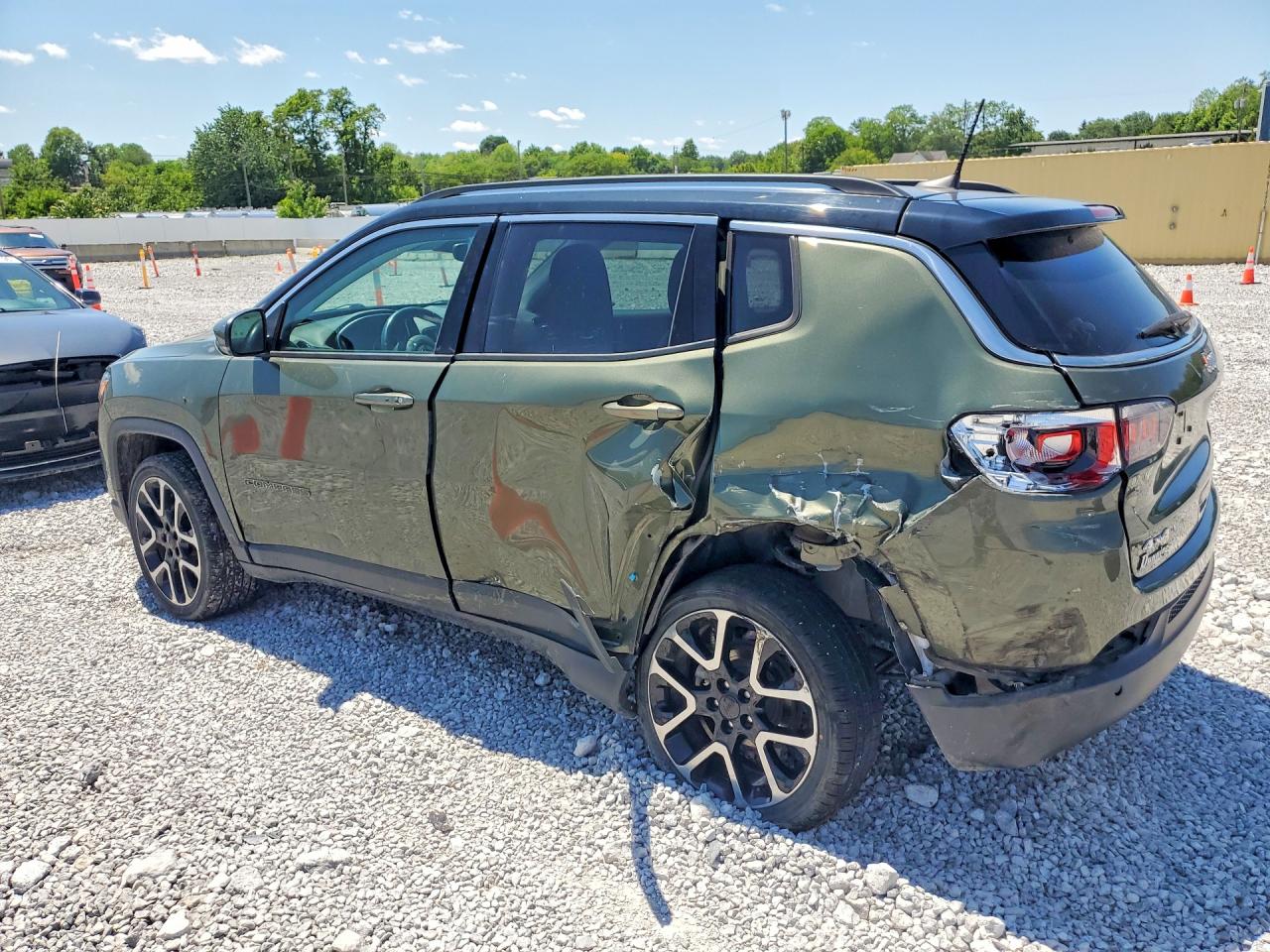 2019 JEEP COMPASS LIMITED photo 2