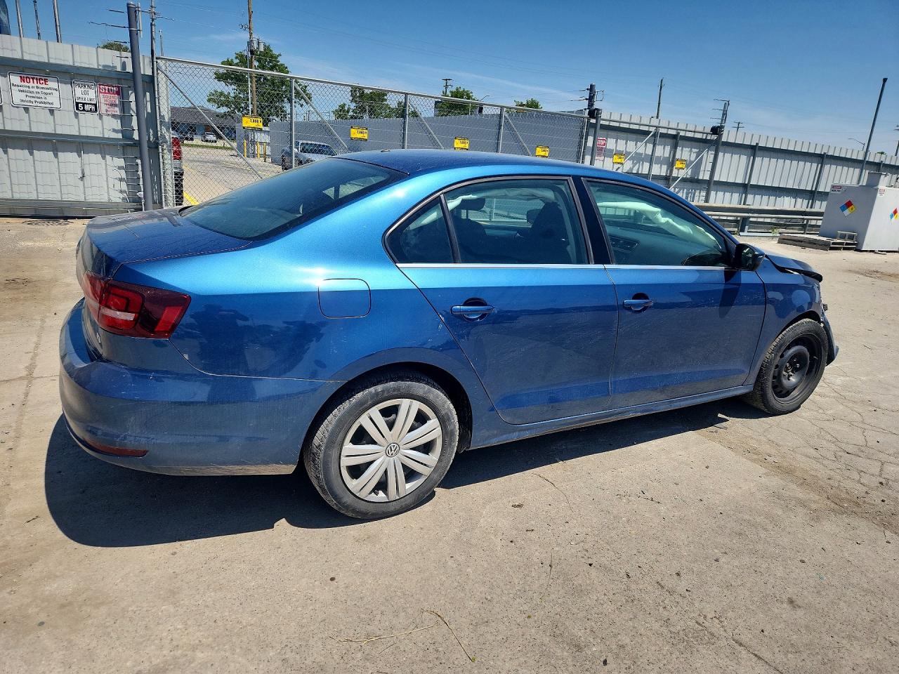 2017 VOLKSWAGEN JETTA S photo 5