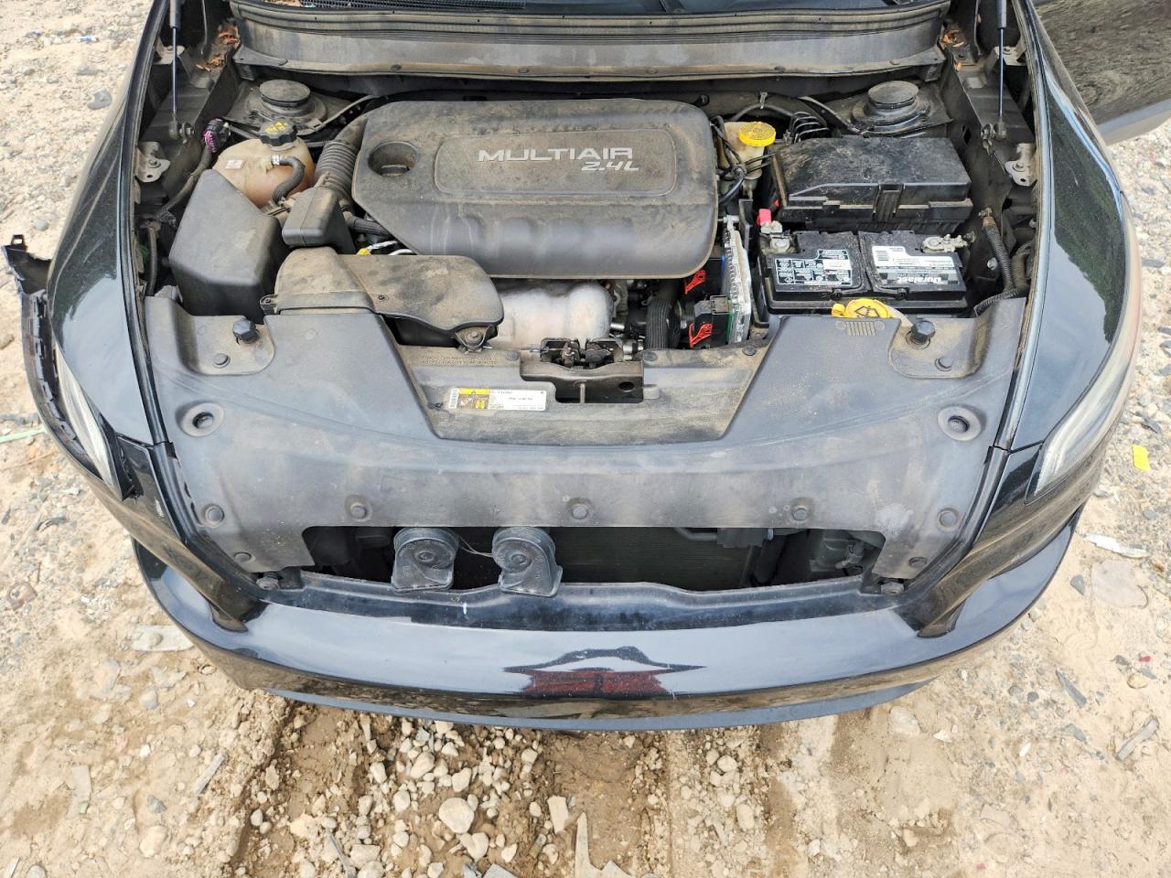 2016 JEEP CHEROKEE SPORT photo 12