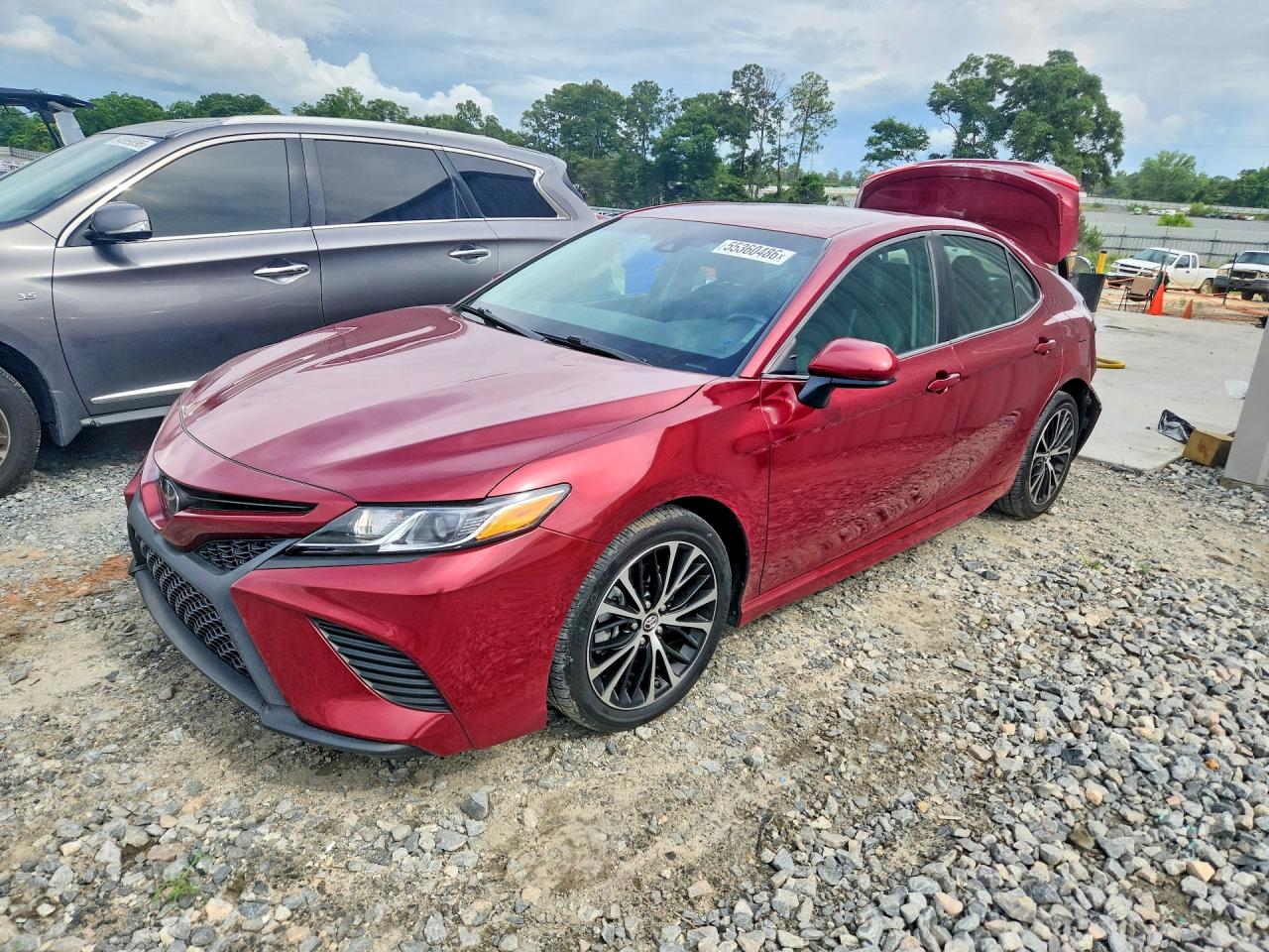 2018 TOYOTA CAMRY