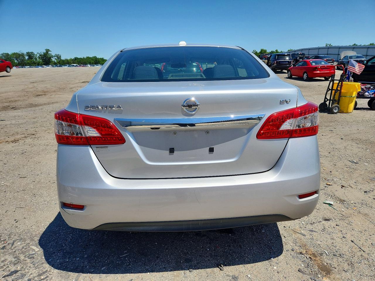 2015 NISSAN SENTRA SV photo 6