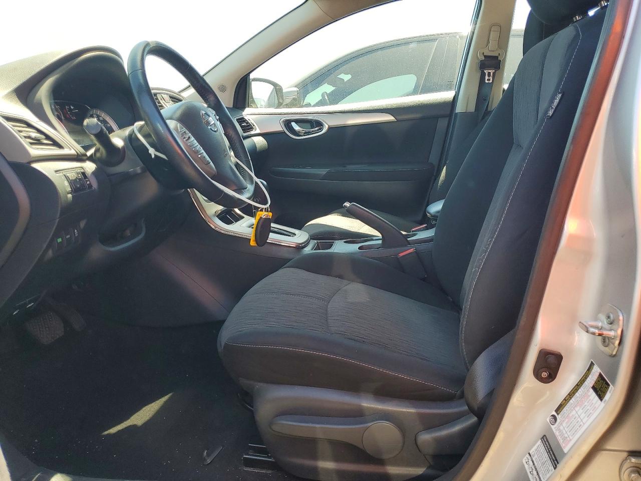 2015 NISSAN SENTRA SV photo 7