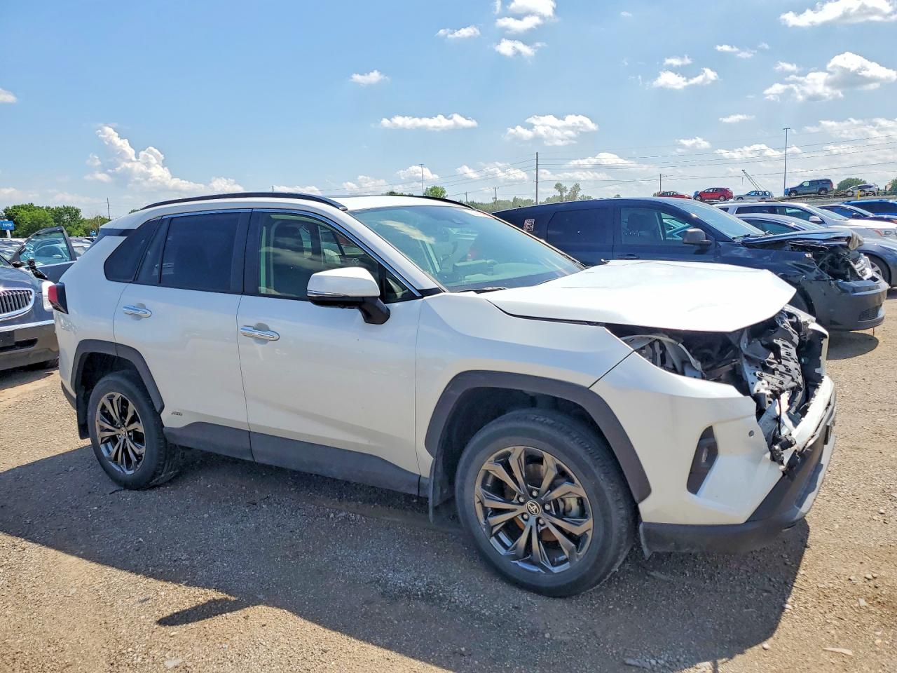 2024 TOYOTA RAV4 LIMITED photo 10