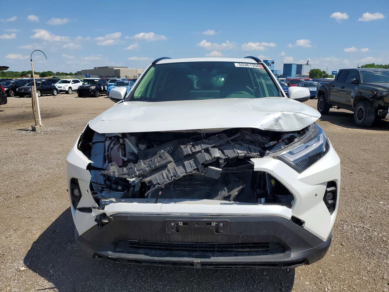2024 TOYOTA RAV4 LIMITED photo 13