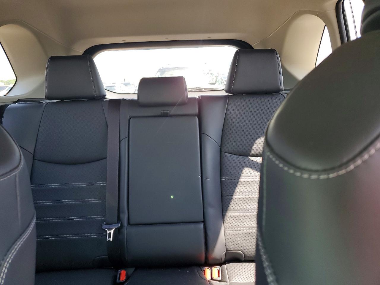 2024 TOYOTA RAV4 LIMITED photo 28