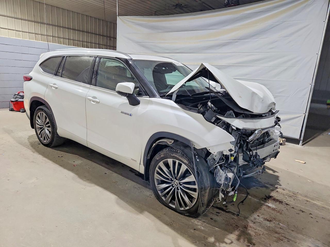 2021 TOYOTA HIGHLANDER HYBRID PLATINUM photo 4