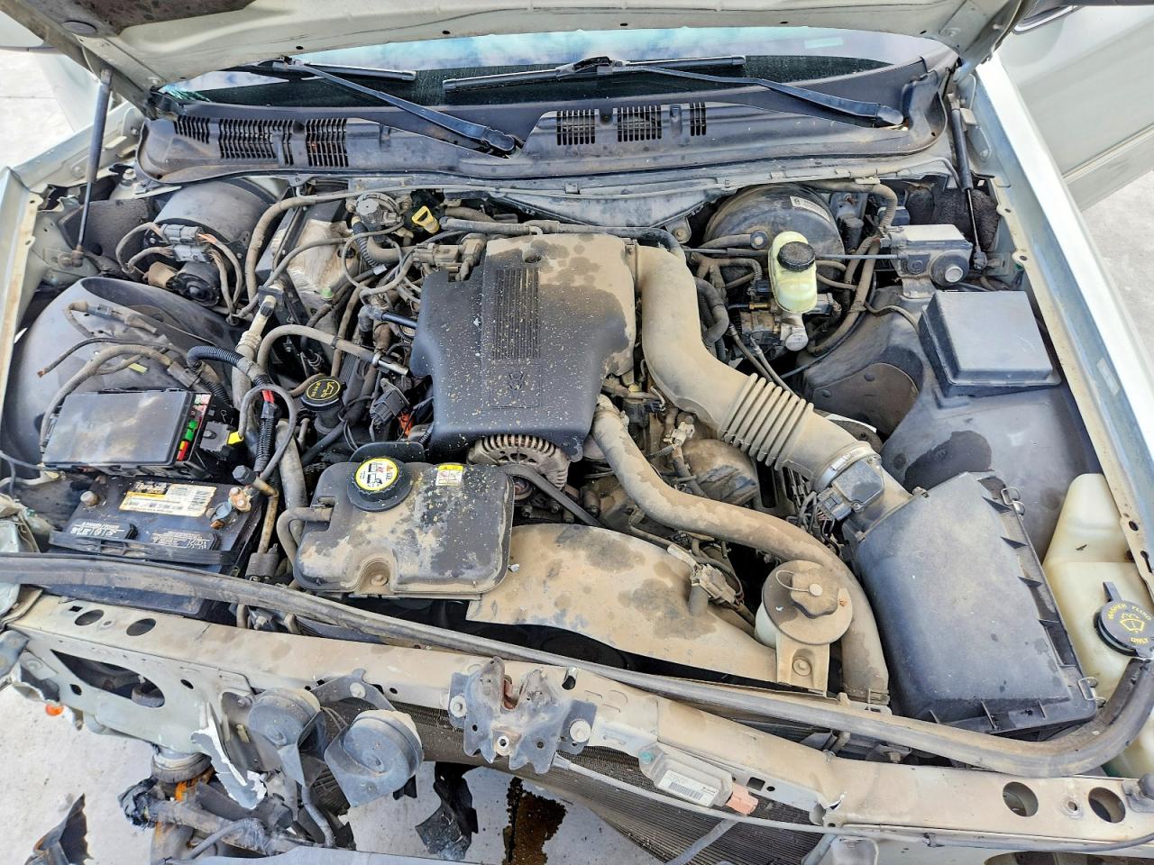 2004 MERCURY GRAND MARQUIS GS photo 21